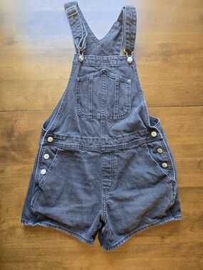 Old Navy Denim Short Overalls Women’s Medium Distressed Romper